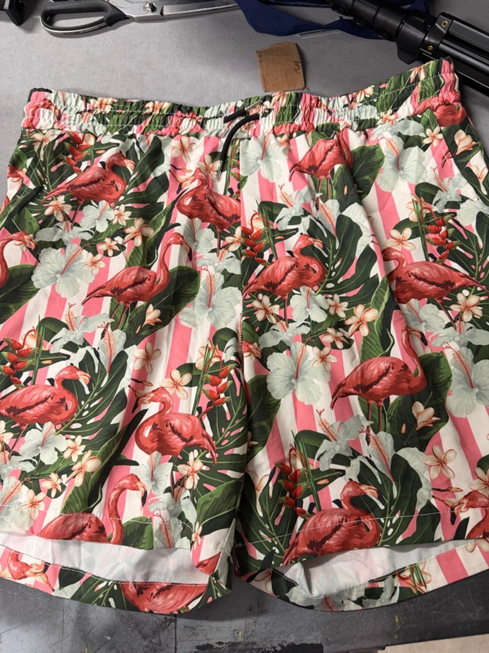 Tropical Flamingo Print Men's Swim Shorts - Pink Green